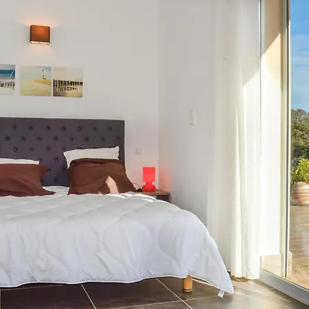 Marcellara Sleeps 8 Pool Air Con Wifi Willa SantʼAmanza